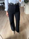 Siyah Kemerli Yüksek Bel Jean