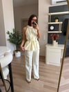 Tereyağ Sarısı Keten Halter Yaka Bluz Pantolon Takım