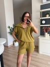 Yeşil Üstü Fermuarlı Şortlu Modal Takım