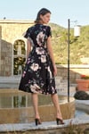 Arias Closet Çiçek ve Yaprak Desenli Önü Düğmeli Elbise