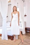 Arias Closet Dantelli ve Dekolteli Yırtmaçlı Gecelik
