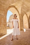 Arias Closet Pamuklu Kayık Yakalı Elbise