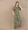 Arias Closet Şık Tasarım Çiçek Desenli Yeşil Kısa Kol Viskon Pijama Takımı
