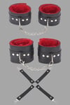Arias Closet Siyah Kırmızı Harness Fantezi Aksesuar Set