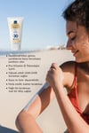 avon-care-sun-protect-yuz-icin-parlakl-a62-9d.jpg