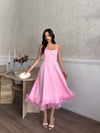 Kadın Eteği Tül Detaylı Askılı Midi Boy Abiye Premium Elbise PEMBE