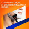 Gillette Fusion5 Tıraş Makinesi ve Yedek Bıçağı 5'li + Tıraş Bıçağı Standı