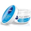Nivea Yüz Kremi - 100 ml, Günlük Kullanım için Nemlendirici ve Besleyici Formül, Normal Cilt Tipi