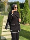 Siyah - Beyaz Şerit Detaylı Triko Takım