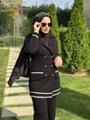 Siyah - Beyaz Şerit Detaylı Triko Takım