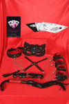 Arias Closet Sexy Görselli Oyun Kartı Kama Sutra 7'li Kırmızı Siyah Harness Set