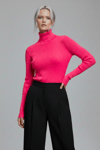 Kadın Fuşya Pembe Boğazlı Slim Fit Kışlık Triko Kazak - Yumuşak Dokulu Esnek Bluz