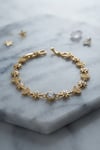 Gold Renk Celestial Yıldız ve Hilal Model Kadın Bileklik