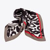 Baskı Leopar Desen İpek Twill Eşarp