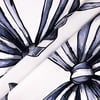 Küçük Fiyonk Desen İpek Twill Eşarp