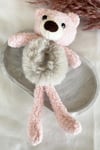 Pembe Renk Krem Peluş Detaylı Ayıcık Figürlü Simit Toka