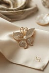 Zirkon Taşlı Gold Renk Kelebek Model Broş