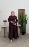 Bele Oturan Krep Elbise - Kahverengi