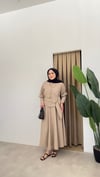 Mira Kuşak Detaylı Etekli Takım - Taş