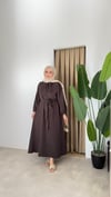 Yeni Fular Detaylı Elbise - Acı Kahve