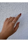 Sıralı taşlı ayarlanabilir yüzük