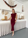 Bisiklet Yaka Vatkalı Taş Detaylı Yırtmaçlı Double Kumaş Elbise Bordo