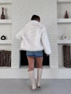 Yumuşak Dokunuşlu Oversize Premium Kürk Peluş Mont Önü ÇıtÇıt Kapamalı Beyaz