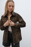 Kadın Deri Detaylı Astarlı Leopar Desenli Ceket