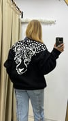 Kot Fularlı Leopar Desenli Oversize Siyah Sweatshirt