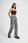Siyah Beyaz Leopar Renk Loose Fit Straight Denim