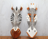 Ahşap Duvara Asmalı Maske Zebra