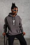 Erkek Baskılı Kapüşonlu Sweat - Gri