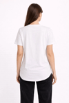 Kadın Basic T-Shirt Kısa Kol Bisiklet Yaka Oval Kesim Tişört - Beyaz