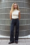 Kemerli Denim Görünümlü Pantolon