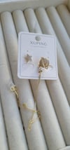 Xuping yıldız gezegen kıkırdak küpe