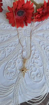 Yıldız kolye