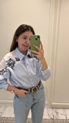 Omzu Nakışlı Mavi Çizgili Poplin Gömlek
