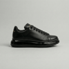 AM01 - Black Oversized Sneaker