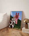 Crimson Giraffe Modern Duvar Tablosu - Mavi Kırmızı Fotoğrafik Poster