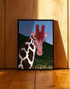 Crimson Giraffe Modern Duvar Tablosu - Mavi Kırmızı Fotoğrafik Poster