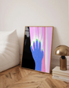 Electric Touch Modern Duvar Tablosu – Mavi El Abstract Poster