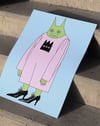 Green Fang Modern Duvar Tablosu - Pembe Elbiseli Figüratif Poster