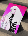 Pink Muse Modern Duvar Tablosu – Pembe Anime Fashion Poster