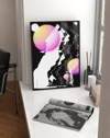 Pink Proteus Modern Duvar Tablosu – Siyah Pembe Deneysel Grafik Poster