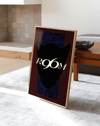 Shadow Room Modern Duvar Tablosu – Bordo Siyah Kedi Silüet Poster