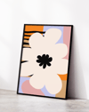 Soft Petal Krem Turuncu Soyut Çiçek Duvar Tablosu
