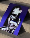 Violet Chrome Modern Duvar Tablosu – Mor Anime Figüratif Poster