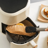 50 Adet Air Fryer Pişirme Kağıdı Tek Kullanımlık Yağ Geçirmez Yuvarlak Tabak Model Pvc Bx40
