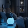 BUFFER® 3D Ay Üzerinde Astronot LED Gece Lambası – Dokunmatik 10 Renk Değiştiren Dekoratif Çocuk Odası Masaüstü Ay Lambası