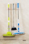 BUFFER® Tekli Duvara Yapışkanlı Mop Tutucu Aparat Sopa Askısı